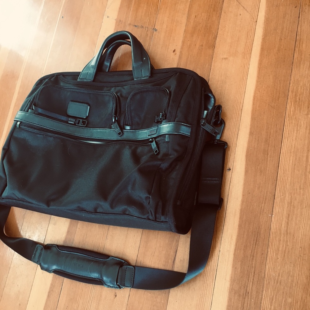 TUMI T-Pass® Expandable Laptop Brief - NWOT